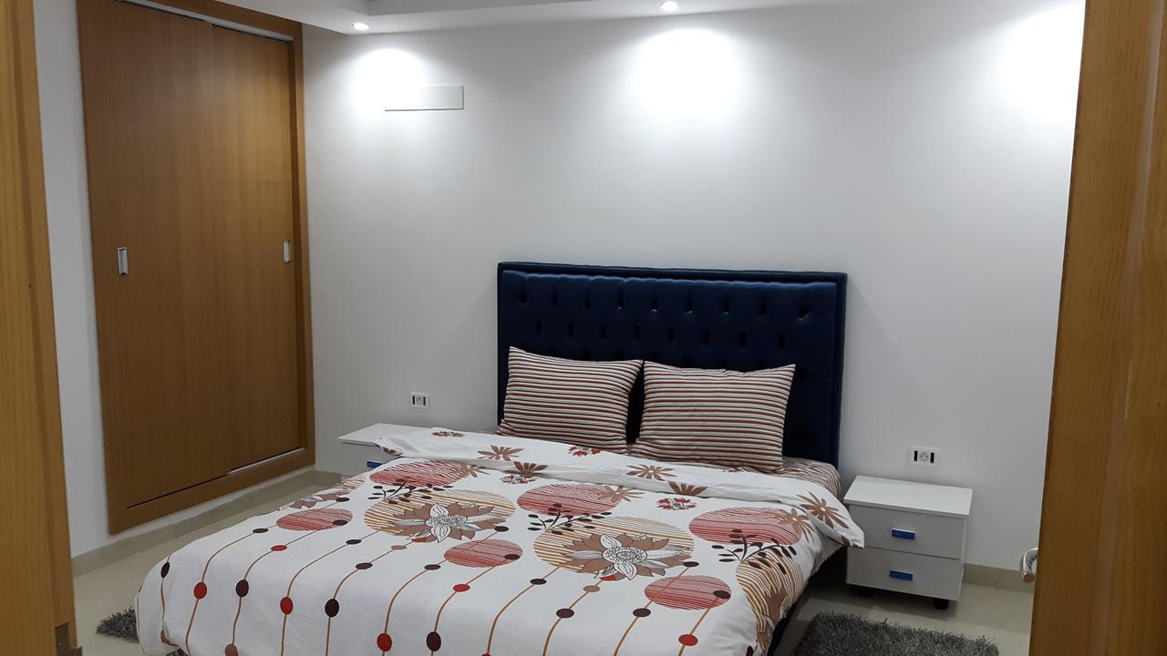 Ain Zaghouan Apart In Front Of Tunis Mall Lac 2 Appartement Buitenkant foto